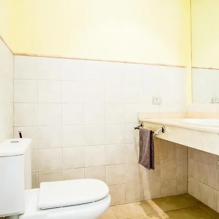 Playa Blanca Sleeps 8 Pool Air Con Wifi *